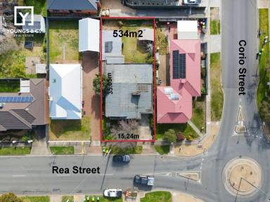 House For Sale - VIC - Shepparton - 3630 - Central Shepparton - 534m2 Block - Renovate or Potential Development Site  (Image 2)