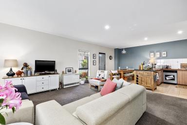 Apartment Sold - VIC - Ballarat East - 3350 - Urban Living At Its Finest - No Body Corporate  (Image 2)