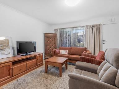 Retirement For Sale - VIC - Blackburn South - 3130 - Sunlit Unit in Barrina Gardens - Enquire Today!  (Image 2)