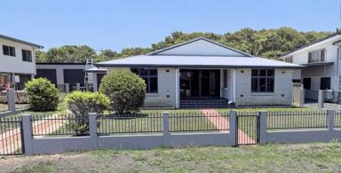 House For Sale - QLD - Forrest Beach - 4850 - LOWSET DOUBLE BRICK HOME ACROSS ROAD FROM BEACHFRONT!  (Image 2)