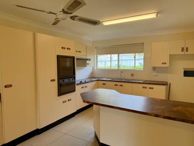 House Leased - NSW - Taree - 2430 - Charming Family Home Close to Local Amenities  (Image 2)