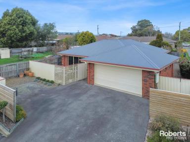 Villa Sold - TAS - Newnham - 7248 - Step Inside and Prepare To Be Wowed!  (Image 2)