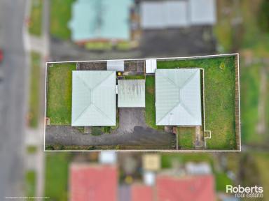 House Sold - TAS - Newnham - 7248 - Pigeon Pair in Parklands!  (Image 2)