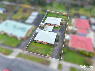 House Sold - TAS - Newnham - 7248 - Pigeon Pair in Parklands!  (Image 2)