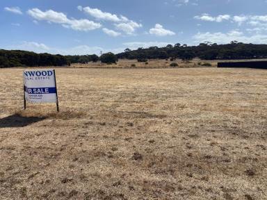 Residential Block For Sale - SA - American River - 5221 - Large, flat build ready block. Short walk to Pelican Lagoon, the boat ramp and local shops in American River (KI)  (Image 2)