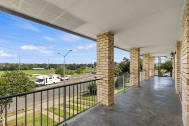 House For Sale - QLD - Gympie - 4570 - POSITION POSITION POSITION  (Image 2)