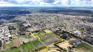 Residential Block For Sale - VIC - Swan Hill - 3585 - Amazing residential development opportunity  (Image 2)