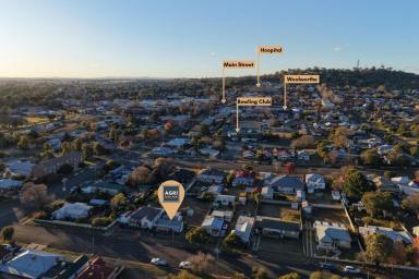 House For Sale - NSW - Cowra - 2794 - INVESTMENT OPPORTUNITY, IN PRIME LOCATION!  (Image 2)