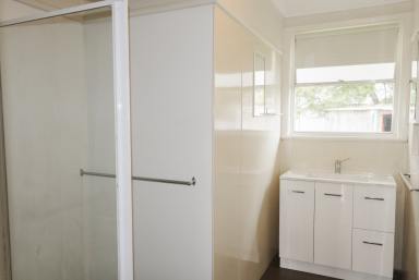 House Leased - VIC - Kerang - 3579 - Comfortable three bedroom home  (Image 2)