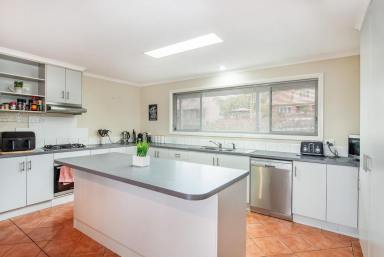 House Sold - VIC - Hamilton - 3300 - Central family living  (Image 2)