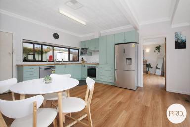 House For Lease - NSW - Hamilton Valley - 2641 - BEAUTIFUL 3 BEDROOM HOME!  (Image 2)