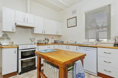 House For Sale - NSW - Portland - 2847 - Charming Cottage  (Image 2)