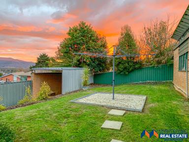 House For Sale - VIC - Myrtleford - 3737 - Brick home with spectacular sunset views  (Image 2)