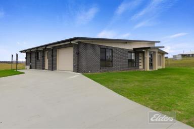 House For Sale - QLD - Curra - 4570 - CONTEMPORARY CURRA LIVING  (Image 2)