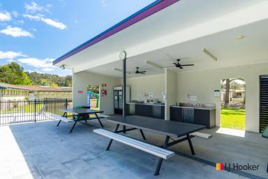 House Sold - NSW - Tomakin - 2537 - Pet friendly Holiday property that won't break the budget !  (Image 2)