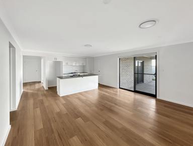 House Leased - NSW - Dubbo - 2830 - Glamourous New Build In A New Estate!  (Image 2)