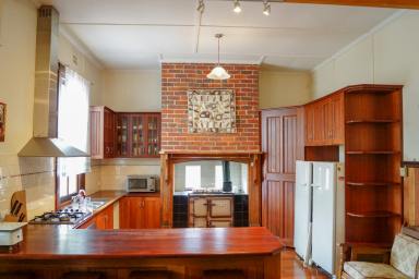 House For Lease - VIC - Natimuk - 3409 - Stunning Home, Fully furnished- Natimuk  (Image 2)