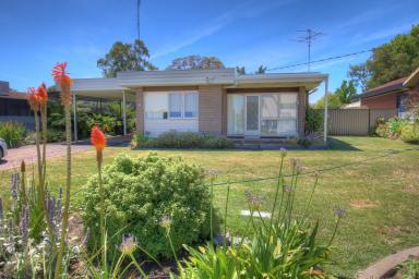 House Leased - VIC - Horsham - 3400 - 3 bedroom home  (Image 2)