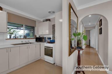 House Sold - WA - Parmelia - 6167 - SOLD BY SUE DONE - SOUTHERN GATEWAY REAL ESTATE  (Image 2)