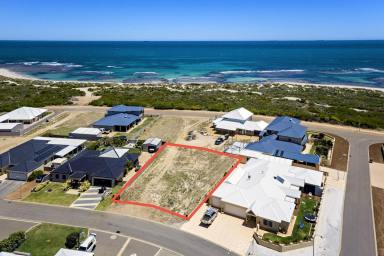 Residential Block Sold - WA - Glenfield - 6532 - Discover the Dynamic Coastline of Glenfield Beach - A Paradise for Outdoor Enthusiasts  (Image 2)