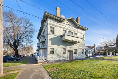 House For Sale - VIC - Ballarat Central - 3350 - Central Investment with Future Potential  (Image 2)