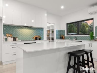 House Sold - TAS - Beaconsfield - 7270 - Luxurious Brand New 4-Bedroom Home  (Image 2)