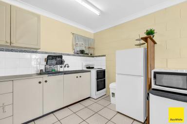 Unit Sold - QLD - Cairns North - 4870 - Affordable Inner-City Two Bedroom Unit!  (Image 2)