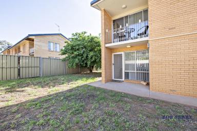 Townhouse Leased - NSW - Dubbo - 2830 - Convenient located townhouse close to schools, parks, child care and cafes.  (Image 2)