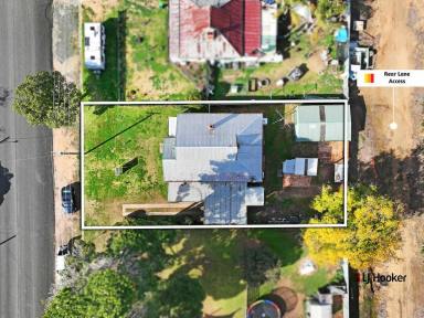 House For Sale - NSW - Mathoura - 2710 - Renovator’s Dream with Unlimited Potential – Affordable Entry into the Market  (Image 2)
