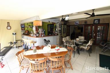 Lifestyle For Sale - QLD - Avondale - 4670 - UNIQUE GEM IN PEACEFUL AVONDALE! 20 MINS FROM TOWN!  (Image 2)