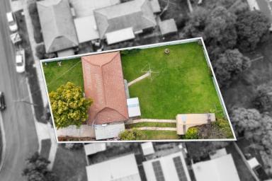 House Sold - VIC - Kennington - 3550 - Untapped Potential in a Prime Kennington Location  (Image 2)