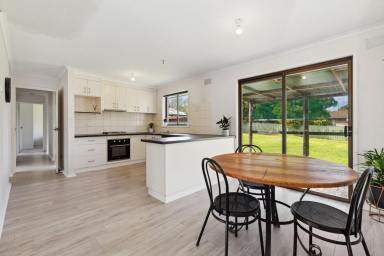 House Sold - VIC - Kennington - 3550 - Untapped Potential in a Prime Kennington Location  (Image 2)