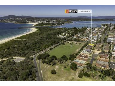 House For Sale - NSW - Tuncurry - 2428 - Prime Tuncurry Living: Stylish Home with Unbeatable Location  (Image 2)