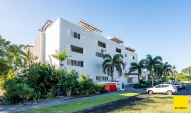 Apartment For Sale - QLD - Cairns North - 4870 - 'THE EDGE' | Spacious Three Bedroom Apartment only minutes to the CBD  (Image 2)