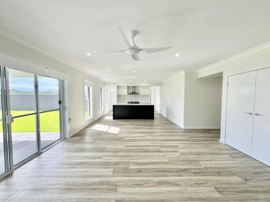 House Leased - NSW - Old Bar - 2430 - Modern Comfort Meets Elegant Design  (Image 2)