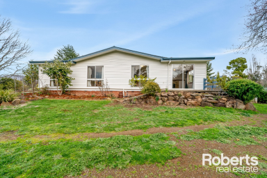 House Leased - TAS - Hayes - 7140 - SPRINGFIELD! - Only a stone's throw from Paradise!  (Image 2)