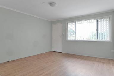 Unit Leased - QLD - Drayton - 4350 - Convenient Location  (Image 2)