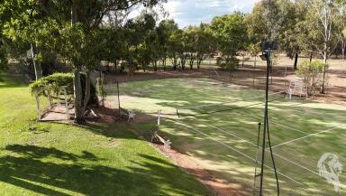 Acreage/Semi-rural Sold - NSW - Narrabri - 2390 - SPACIOUS HOMESTEAD ON 25 ACRES WITH SWEEPING GARDENS AND SHEDS  (Image 2)