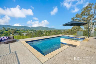 House For Sale - QLD - Dayboro - 4521 - Luxurious Low-Set Residence with Panoramic Views and Exceptional Features  (Image 2)