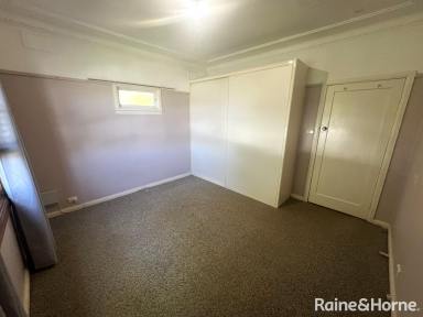 House Leased - NSW - Bomaderry - 2541 - Spacious Two Bedroom  (Image 2)