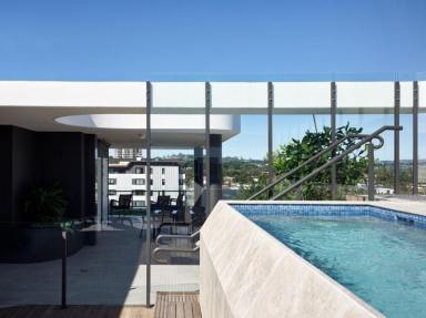 Apartment Leased - QLD - Palm Beach - 4221 - 30m from the buildng front door to the beach!  (Image 2)