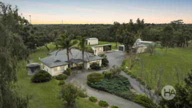 Acreage/Semi-rural For Sale - VIC - Pearcedale - 3912 - 3.1 Acres With American Style Barn & 9x6m Shed  (Image 2)