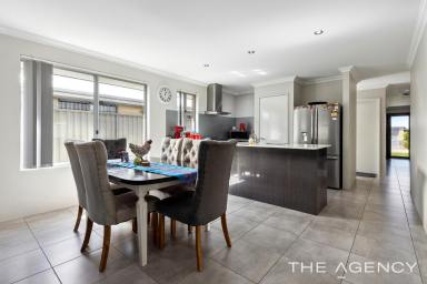 House Sold - WA - South Yunderup - 6208 - Modern Living Meets Comfort and Convenience  (Image 2)