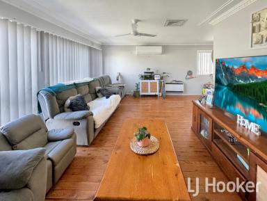 House Sold - NSW - Inverell - 2360 - SOLD BY LJ HOOKER INVERELL  (Image 2)