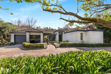 House For Sale - NSW - Berry - 2535 - Beautiful Garden Setting  (Image 2)