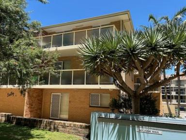 Unit Leased - NSW - Forster - 2428 - TWO BEDROOM UNIT – IDEAL FORSTER LOCATION  (Image 2)