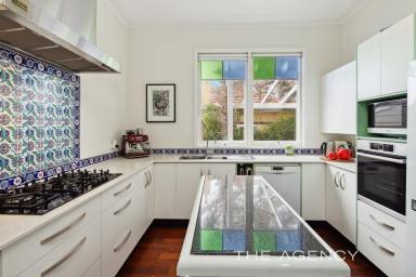 House Sold - WA - Bayswater - 6053 - Luxury Living for the Discerning Buyer in Prestigious 1950s Home  (Image 2)