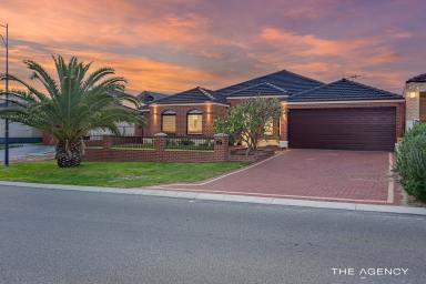 House Sold - WA - Jindalee - 6036 - Huge Family Home With A Resort In The Back Garden!.  (Image 2)