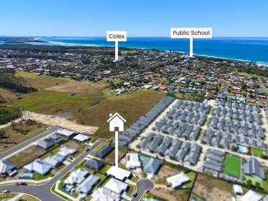 House For Lease - NSW - Old Bar - 2430 - MODERN FAMILY HOME IN PRIME LOCATION!  (Image 2)