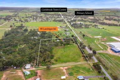 Acreage/Semi-rural Sold - VIC - Carisbrook - 3464 - Tranquil 12-Acre Retreat: Cedar Home & Equestrian Haven in Carisbrook  (Image 2)